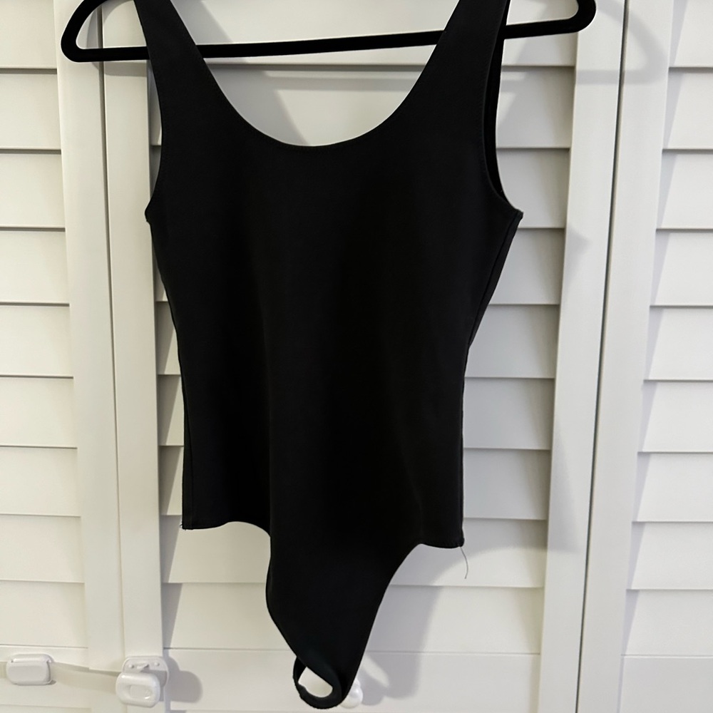 💥 (10 for $10) Black Sleeveless Women's Bodysuit